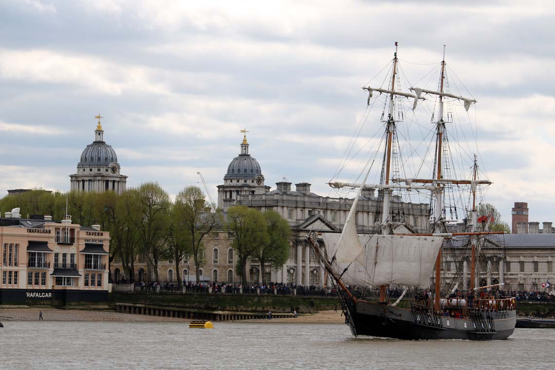 Tall Ships Fireworks Cruises | Viscount Cruises