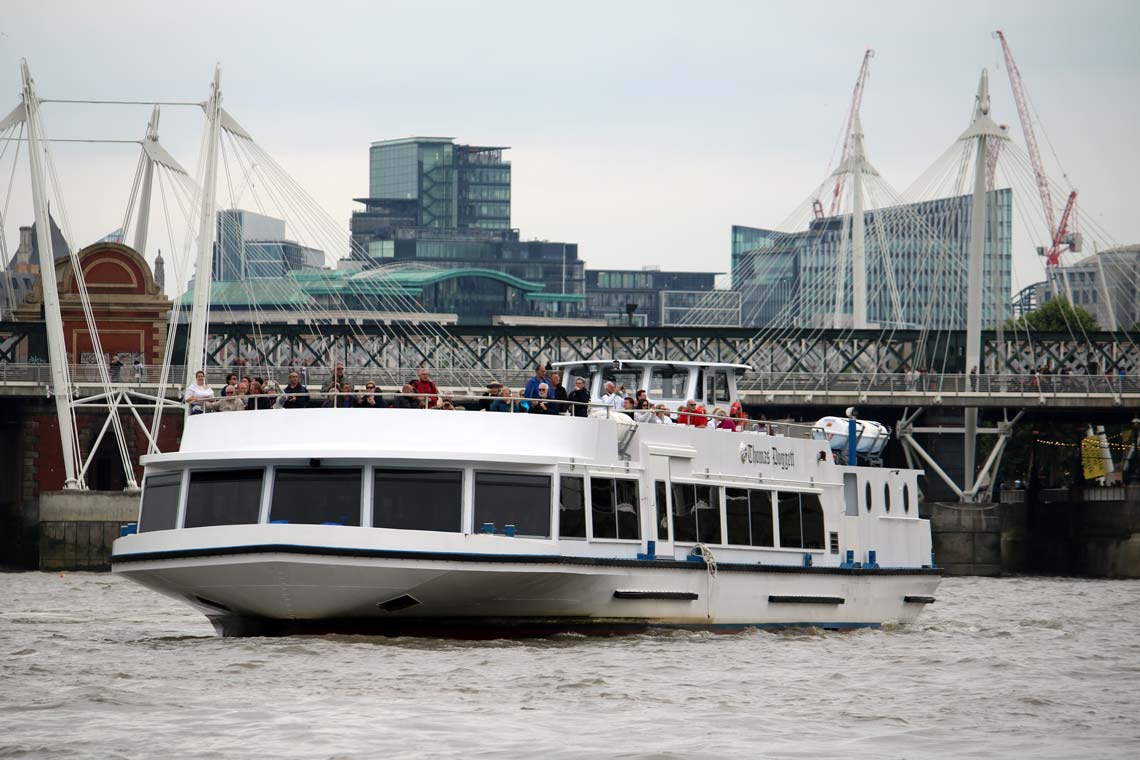 M.V Thomas Doggett | Viscount Cruises / Thames River Services
