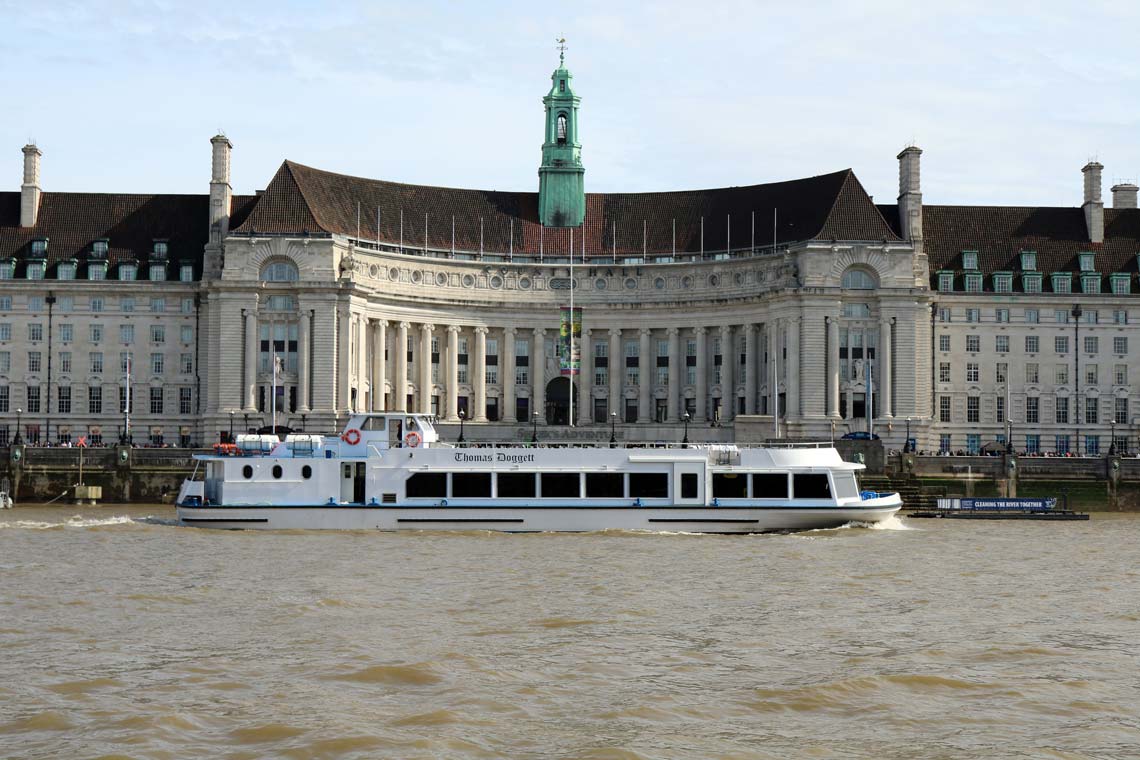 M.V Thomas Doggett | Viscount Cruises / Thames River Services