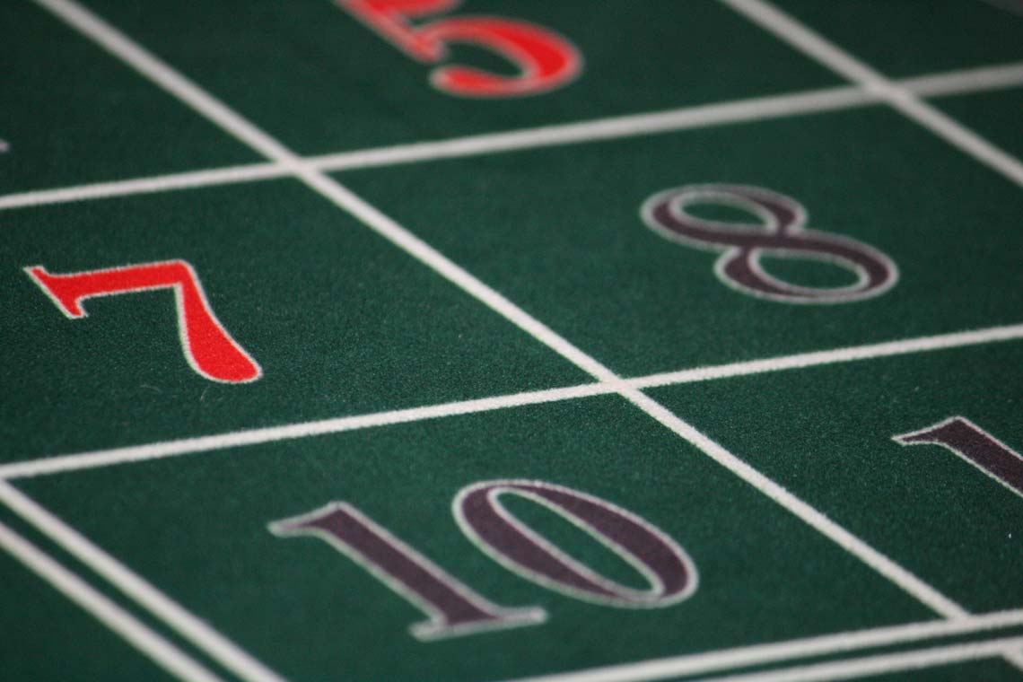Casino Tables, Blackjack | Viscount Cruises
