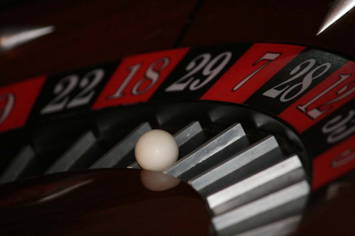 Casino Tables, Roulette | Viscount Cruises