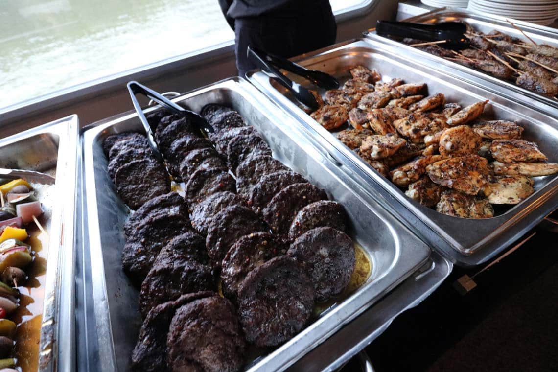 Aberdeen Angus Beef Burgers & Buffalo Wings