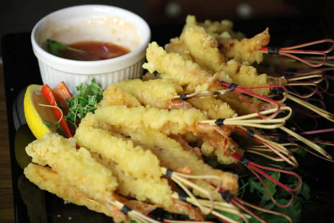 Tempura King Prawns with Sweet Chilli Dipping Sauce