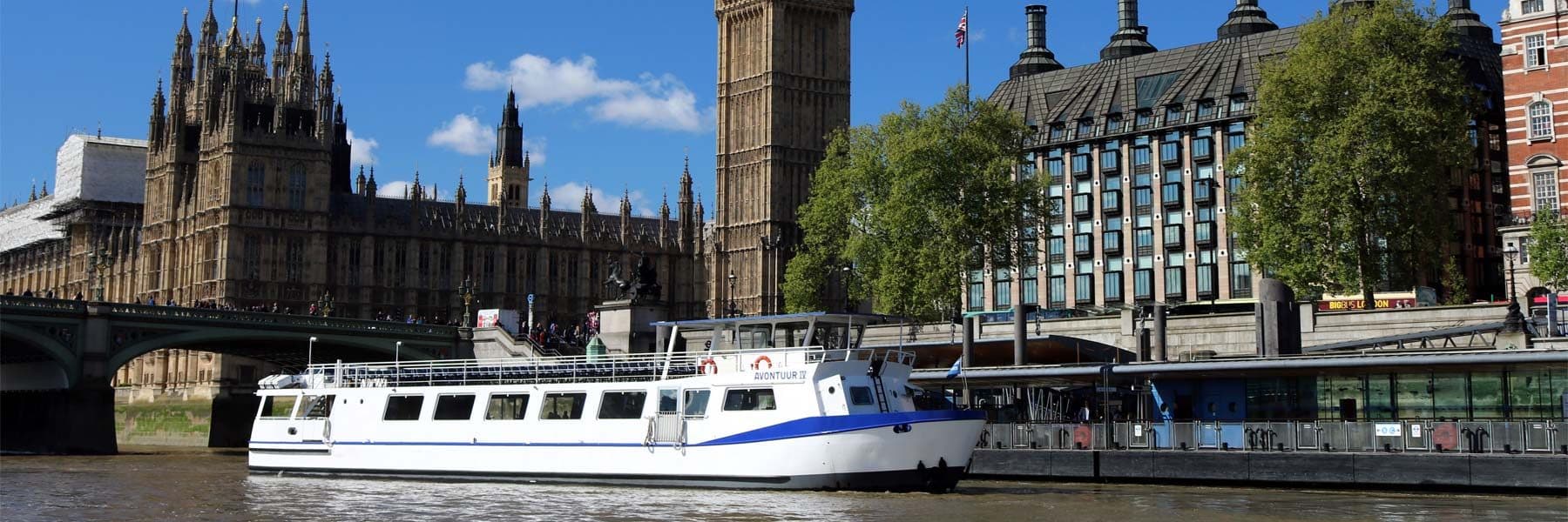 M.V Avontuur IV approaching Westminster Millennium Pier