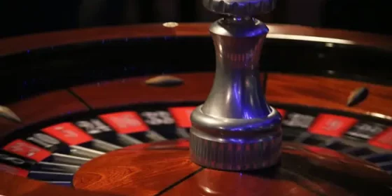 Casino Tables & Entertainment Options