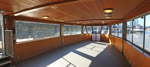 M.V London Rose, Dance Floor