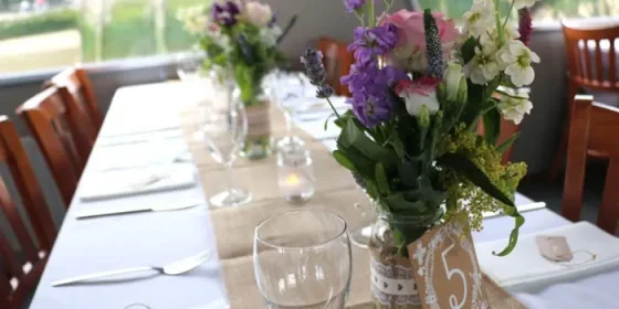 Wedding Receptions, Anniversaries & Engagements with Viscount Cruises