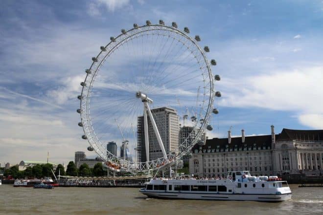M.V Thomas Doggett passing the London Eye M.V Thomas Doggett passing the London Eye