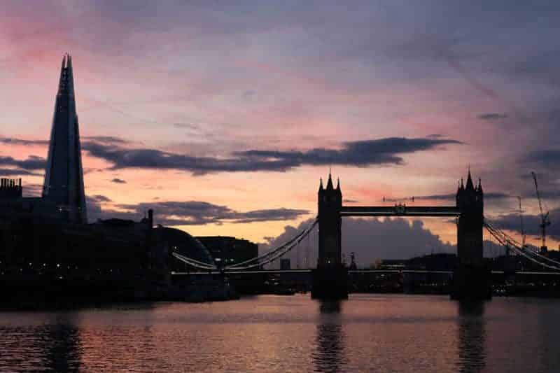 Kreuzfahrten am Sonntagabend auf der Themse