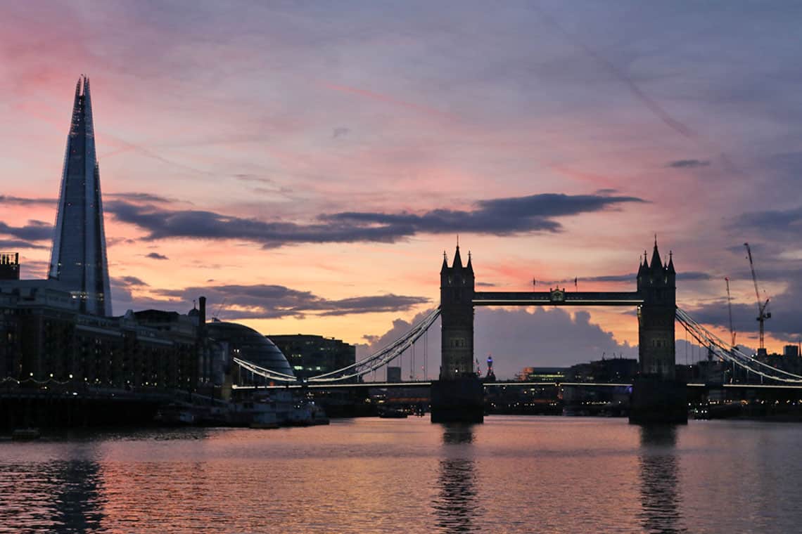 El fragmento y el puente de la torre