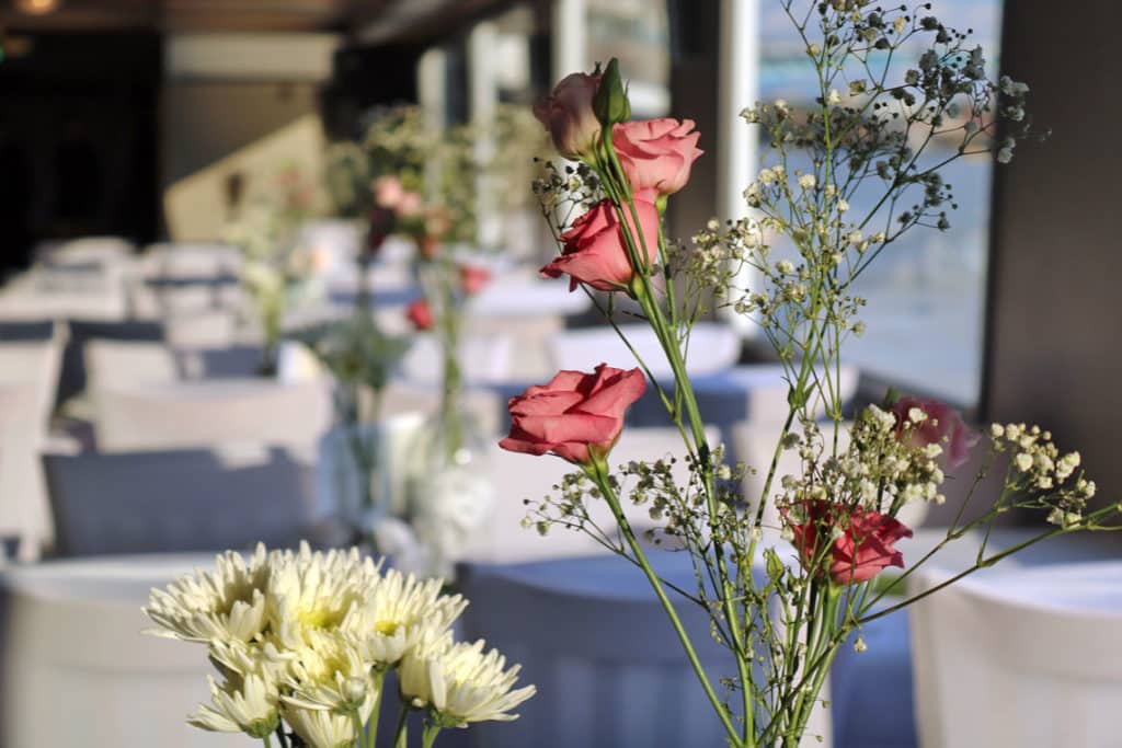 Hochzeitsmiete vom Embankment Pier