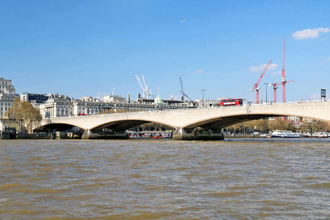 Waterloo Bridge, Kings Reach